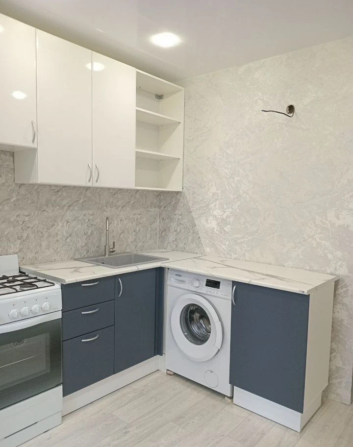 Кухонный гарнитур новый кухня на заказ